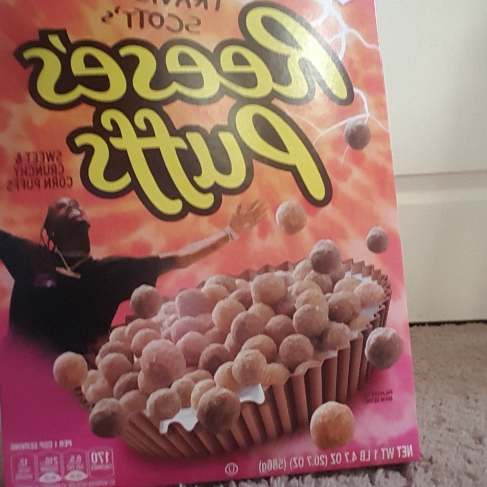 Travis Scott reese puffs creal box
